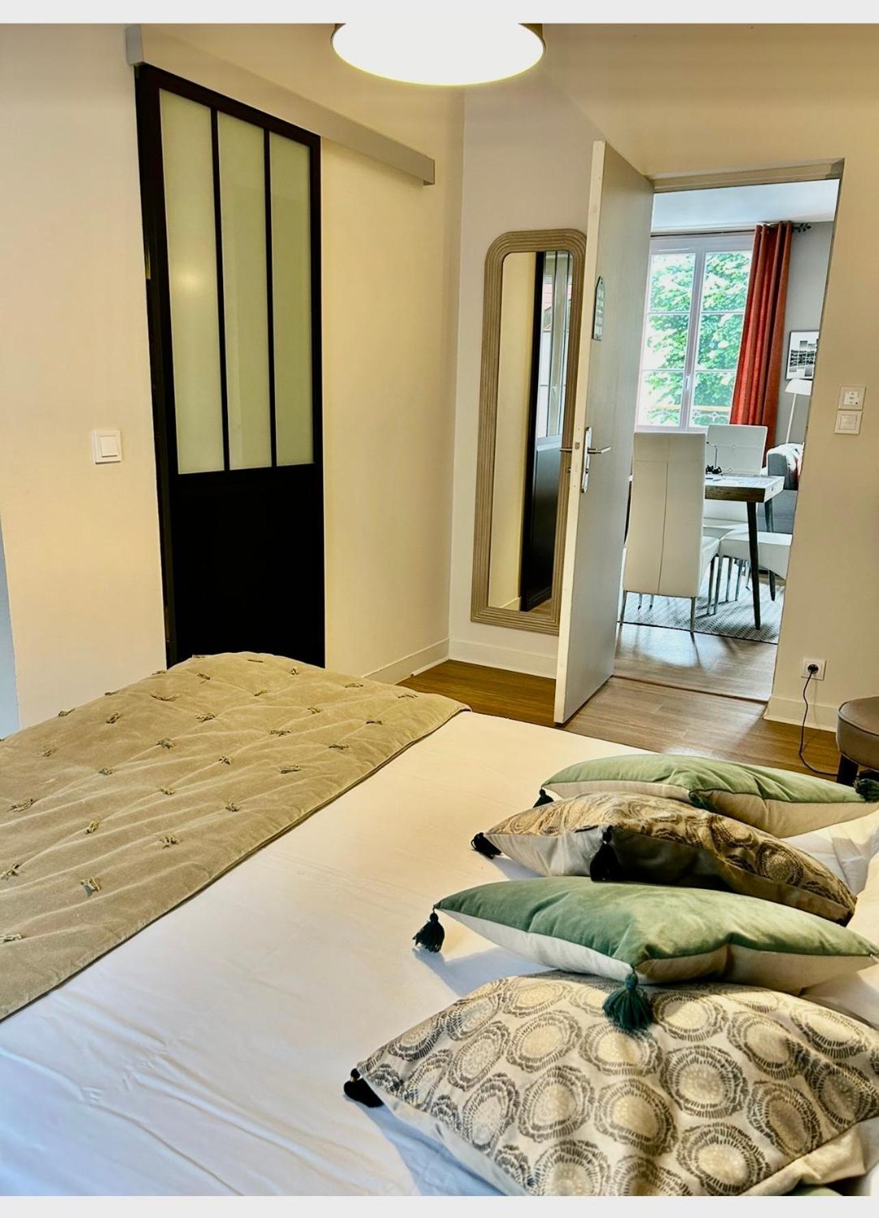 L'Atelier "Les Apparts D'Agnes " Honfleur Dış mekan fotoğraf